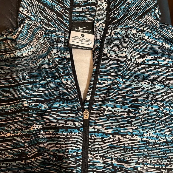 Nike Blue and Black Activewear Set-  SMALL NWOT BEAUTIFUL 3 pieces!!! - Picture 16 of 16